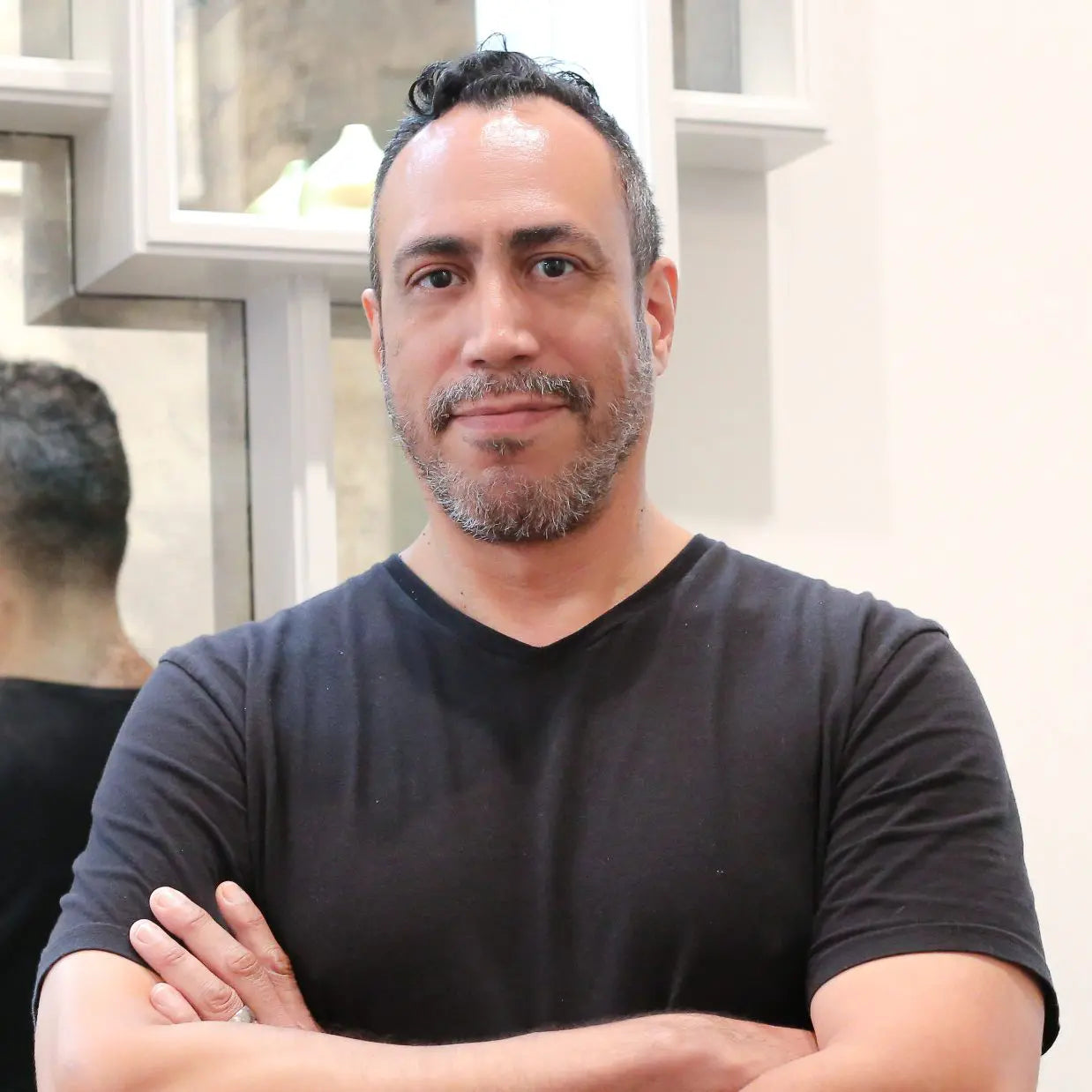 THOMAS ROBLES